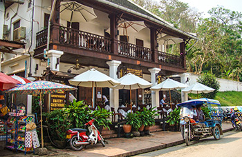 Fin voyage Luang Prabang départ aéroport circuit premium 9 jours ADV Laos