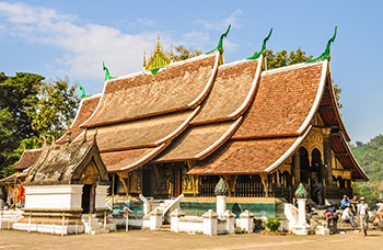 Luang Prabang temples Wat Xieng Thong Wat That Louang Wat Aphay journée spiritualité