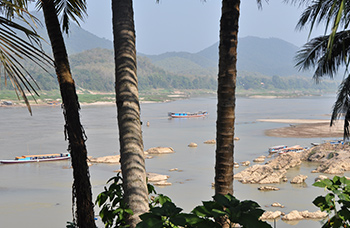 Luang Prabang arrivée famille vintage tour orientation surprise bienvenue ADV