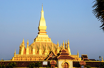 Fin voyage Vientiane départ aéroport Wattay circuit 13 jours nature culture Laos ADV