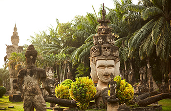 Vientiane That Luang Wat Sisaket Ho Phra Keo Buddha Park Xieng Khuan temples